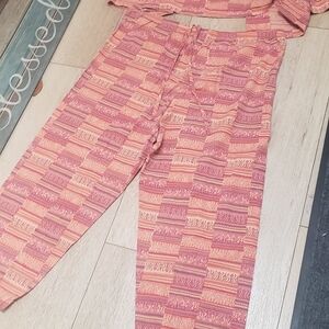 Crabtree & Evelyn Vibrant Pink and Orange Patterned Fabric